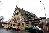 Zum Alten Forsthaus outside