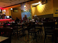 Viet Aroma Asian Cuisine inside