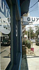 Guy's Po-boys inside