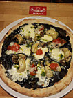 Pizza Marsala food