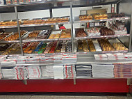 Shipley Do-nuts outside