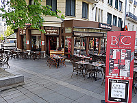 Bistro du Cours inside