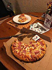 Domino's Pizza food