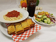 Pavlo's Pizza Pasta food