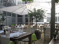 Restaurant Romer food