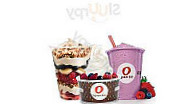 Red Mango Roosevelt Field Mall food