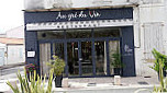 Au Gre Du Vin outside