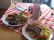 Dreiflüssehof food