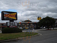 Sonic Drive-in outside