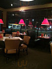 Ruby Tuesday inside