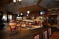 The Shannon Rose Irish Pub inside