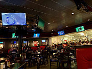 Lester's Sports Grill food