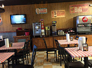 Dickey's Barbecue Pit inside