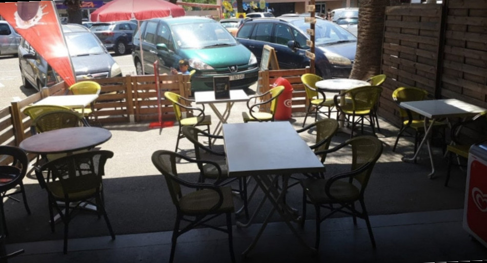 restaurant image