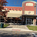 Panera Bread outside