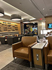 American Airlines Admirals Club food