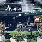 L'agapes inside