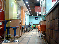 Telepizza Av. Cornella inside