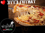 Delicio Pizza food