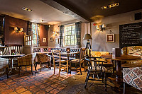 The Malt Shovel inside