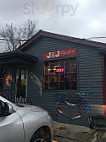 J J Seafood outside