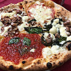 Antica Pizzeria E Friggitoria Di Matteo food