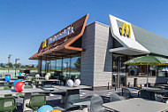 Mcdonald's outside