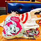 Chuck E. Cheese food