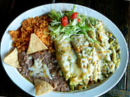 El Metate Tamale Factory outside