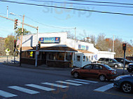 Rolly's Diner outside