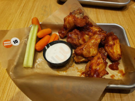 Buffalo Wild Wings food