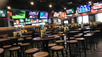 Buffalo Wild Wings inside