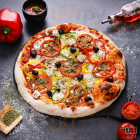 Paradisio Pizza food