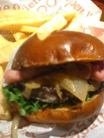 Red Robin Gourmet Burgers And Brews food