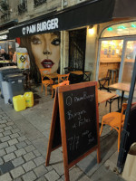 Burger Street inside