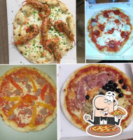 Punto Pizza food