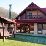 Pensiunea Pridvorul Haiducilor Exterior