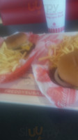 Freddy's Frozen Custard Steakburgers food