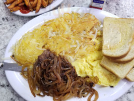 The Stilly Diner food