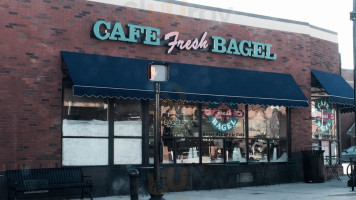 Cafe Fresh Bagel outside