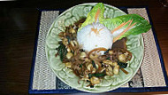 Thai Spezialitaten Warin Closed food