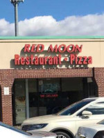 Red Moon Pizzeria And outside