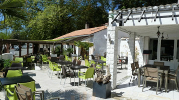 La Terrasse Aux Arômes Meschers Sur Gironde food