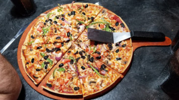 Pizza Hut food