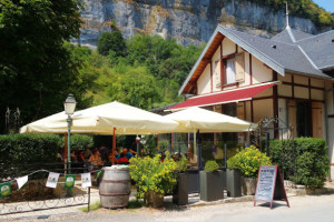 Auberge des Grottes food