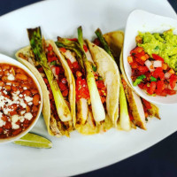 El Encanto Modern Mexican Grill food