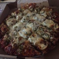 Beggar's Pizza food