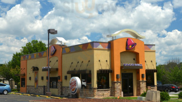 Taco Bell outside