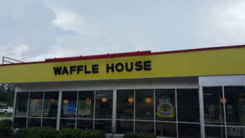 Waffle House outside