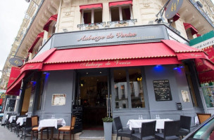 Auberge de Venise Bastille food